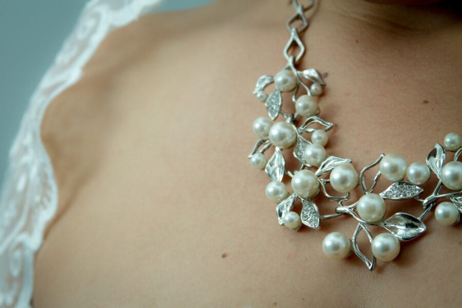 O encanto das joias vintage